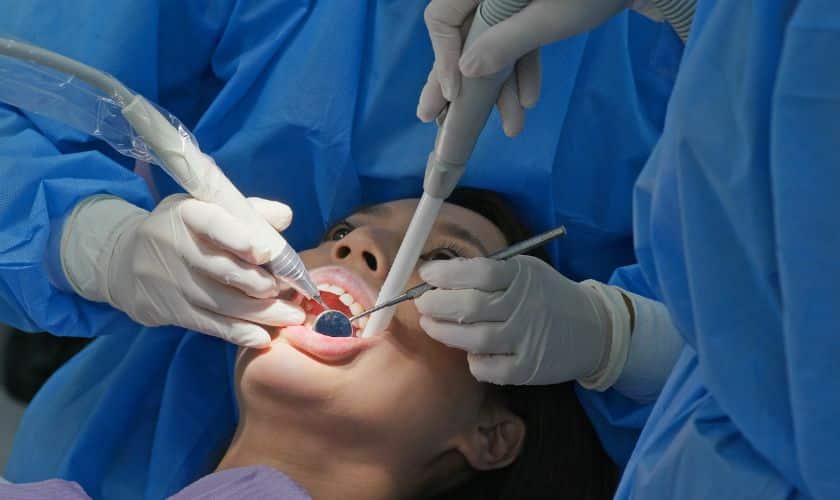 How Apicoectomy Can Save Your Teeth in New York